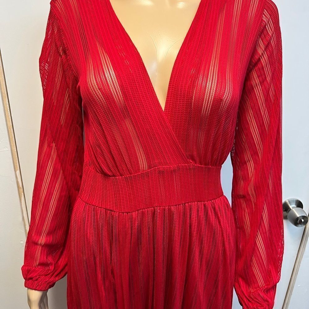 Ruby Red Veil Maxi Dress MEDIUM SIZE - Picture 5 of 10